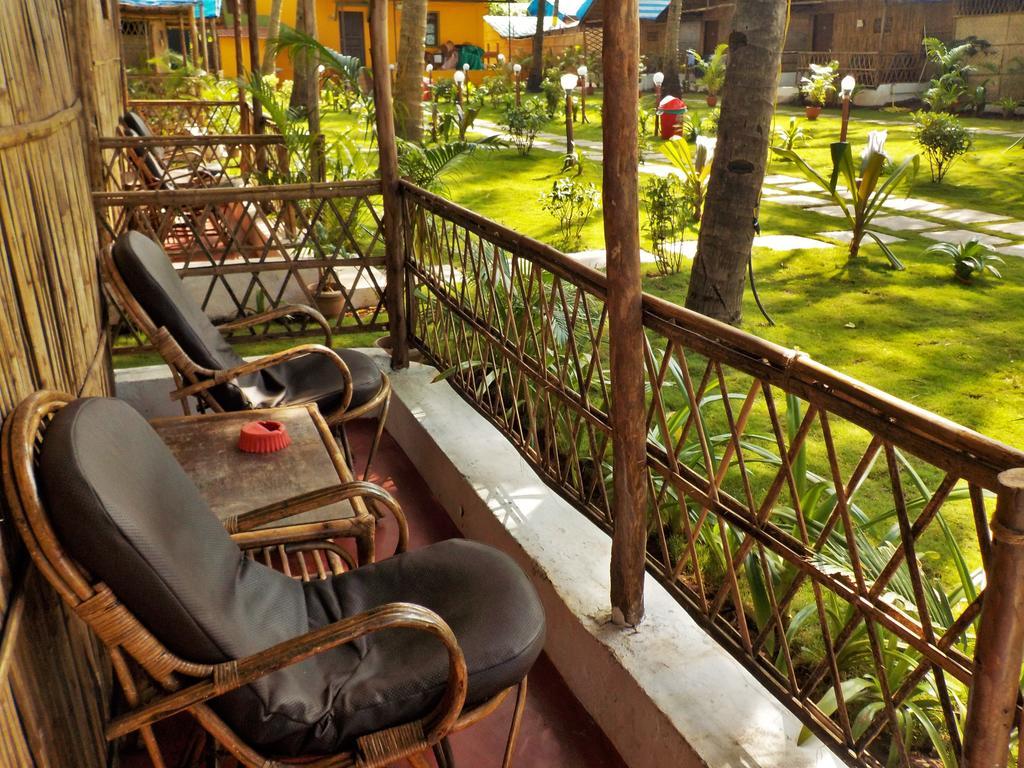 Guest House The Sunset Mandrem Esterno foto