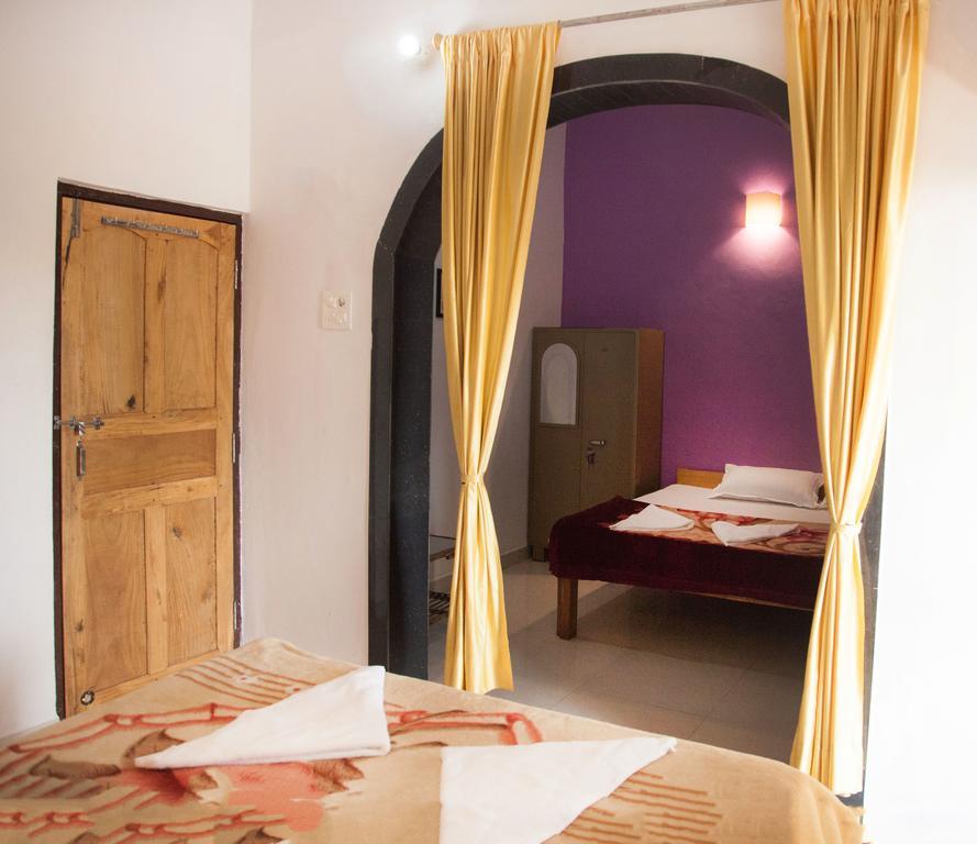 Guest House The Sunset Mandrem Esterno foto